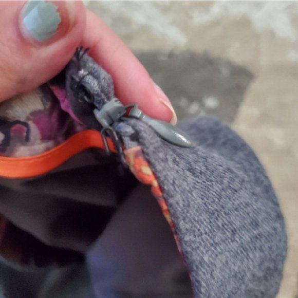 kate spade - Picture 3 of 5